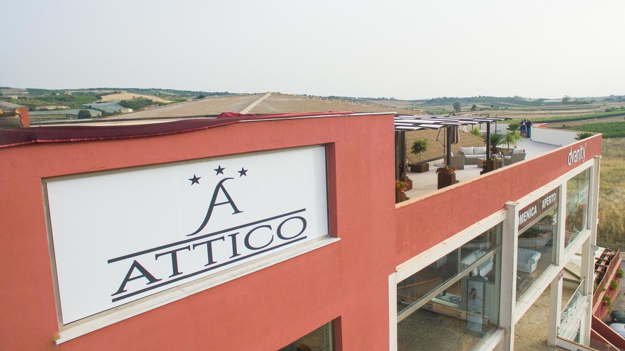 ホテル Attico Canicattì エクステリア 写真